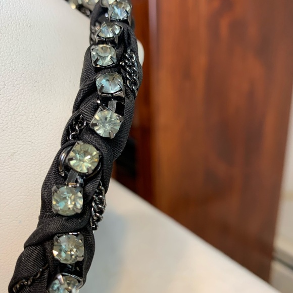 J Crew Black Fabric and Green Rhinestone Necklace - Picture 3 of 11